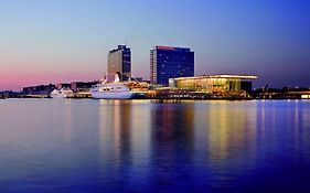 Mövenpick Hotel Amsterdam City Center 