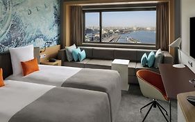 Mövenpick Hotel Amsterdam City Center 